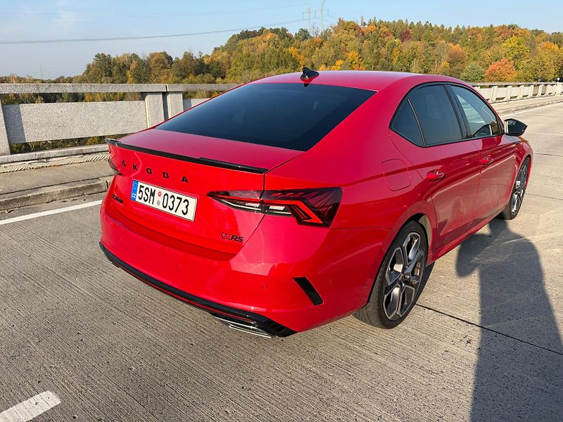 Škoda Octavia (2022) RS 147kw DSG 4x4 DPH+ záruka  - fotka 6 z 24