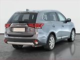 Mitsubishi Outlander (2017) 2.0, Tempomat, Park. senzory - náhled 4