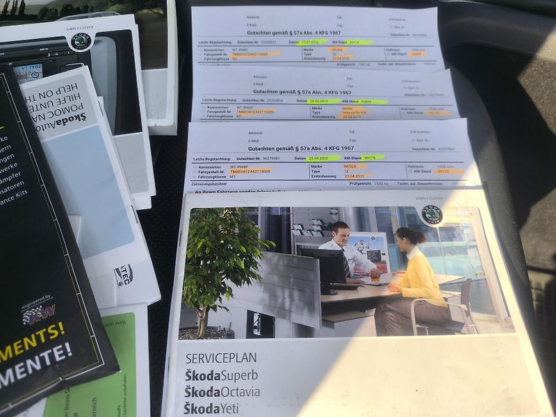 Škoda Octavia RS,KRÁSNÁ,100TKM,SERVISKA,1MAJ - fotka 13 z 30