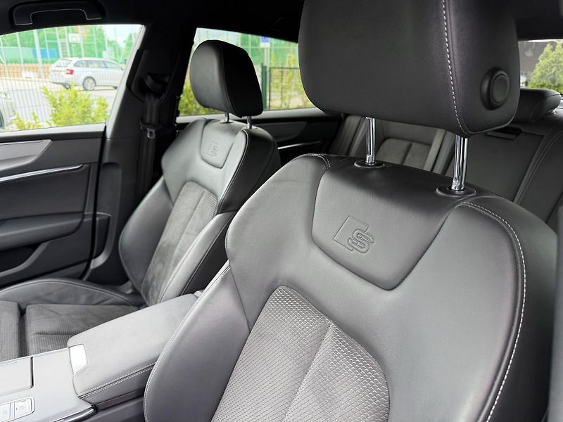 Audi A7 (2021) 40 TDi 150 kW/S-line - fotka 16 z 26