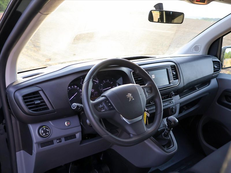 Peugeot Expert 1,5 HDI Klima 9-Míst Long DPH - fotka 25 z 32