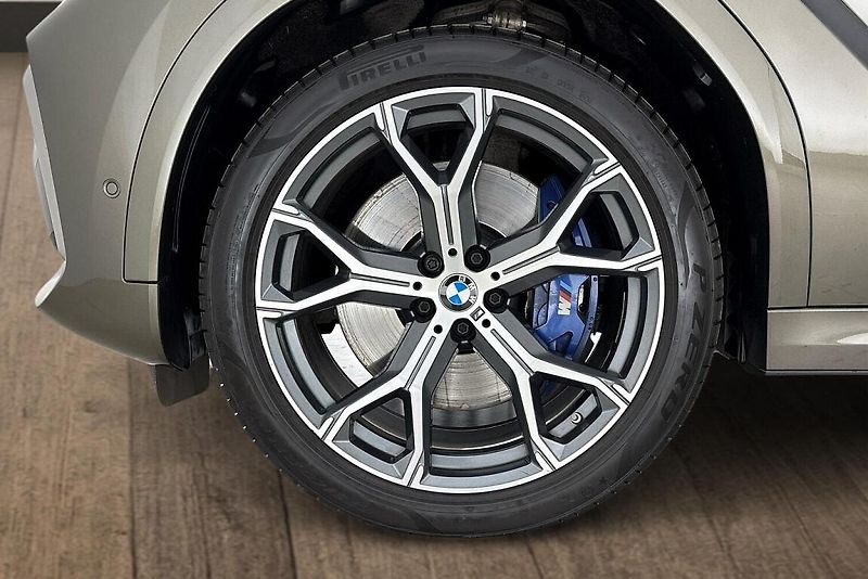 BMW X6 M50d - fotka 27 z 27