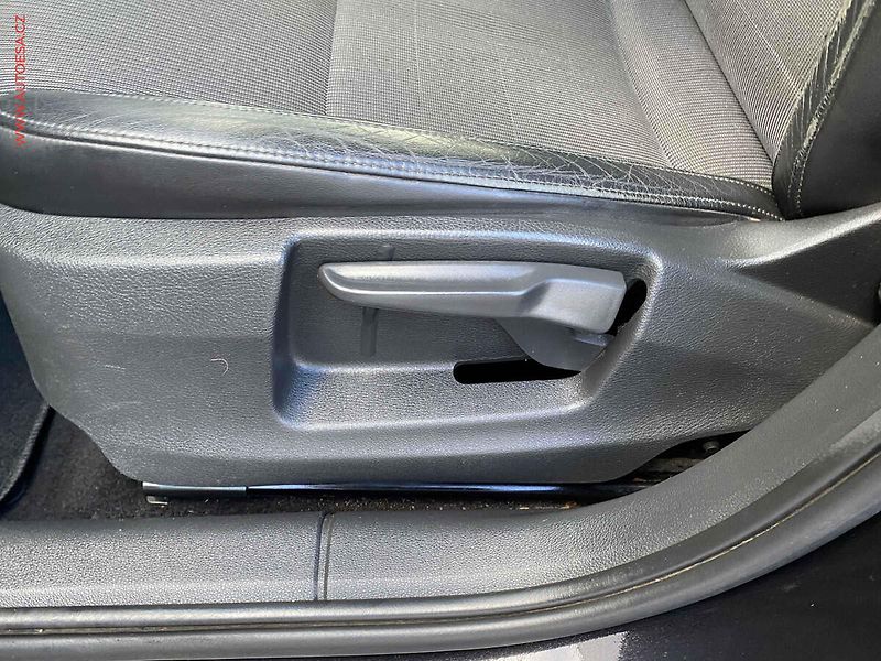 Škoda Octavia (2014) 2.0 TDI, DSG, navi, bixen - fotka 14 z 17