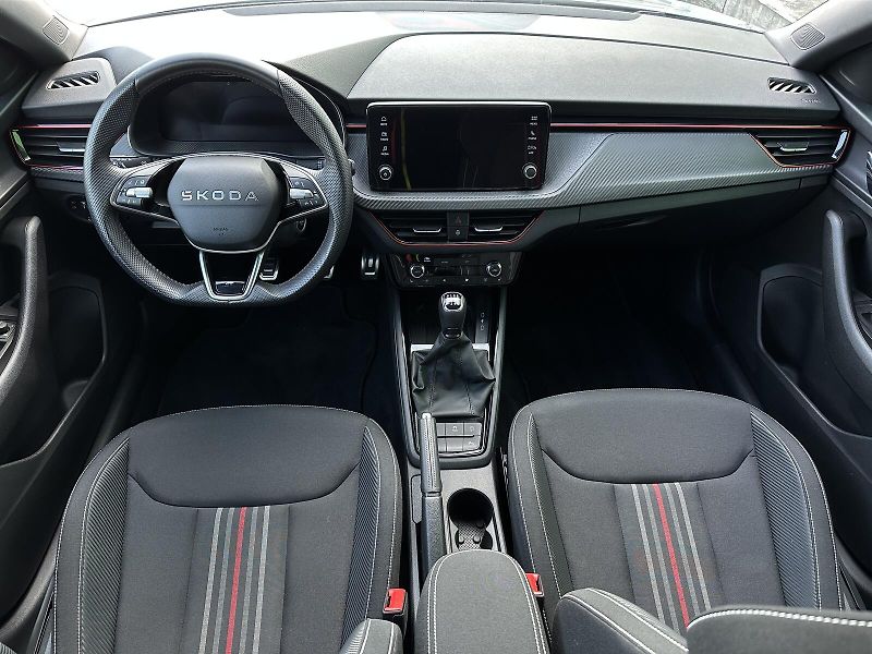 Škoda Scala 1.0TSi Monte Carlo 116PS Matri - fotka 35 z 38