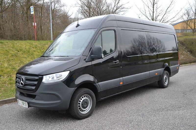 Mercedes-Benz Sprinter 317 CDi L Maxi velká výbava - fotka 4 z 44