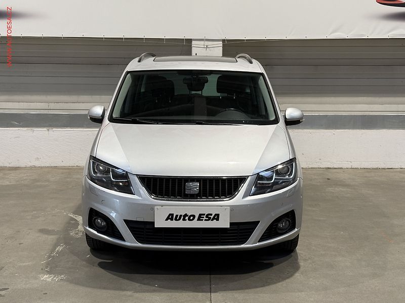 Seat Alhambra (2012) 2.0 TDi, Bixen, navi - fotka 2 z 20