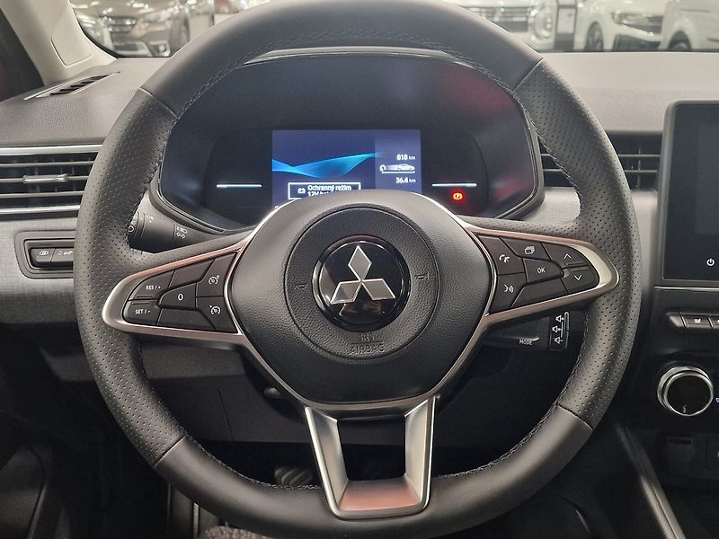 Mitsubishi Colt (2024) Invite+ 67 kW 2024 800km - fotka 32 z 60