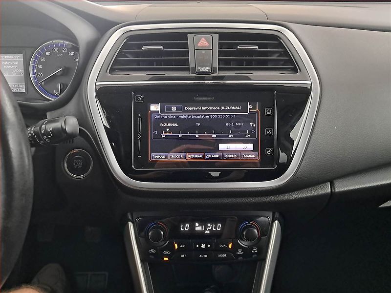 Suzuki SX4 S-Cross (2017) Premium 1.0 BoosterJet, 4X4 - fotka 12 z 18