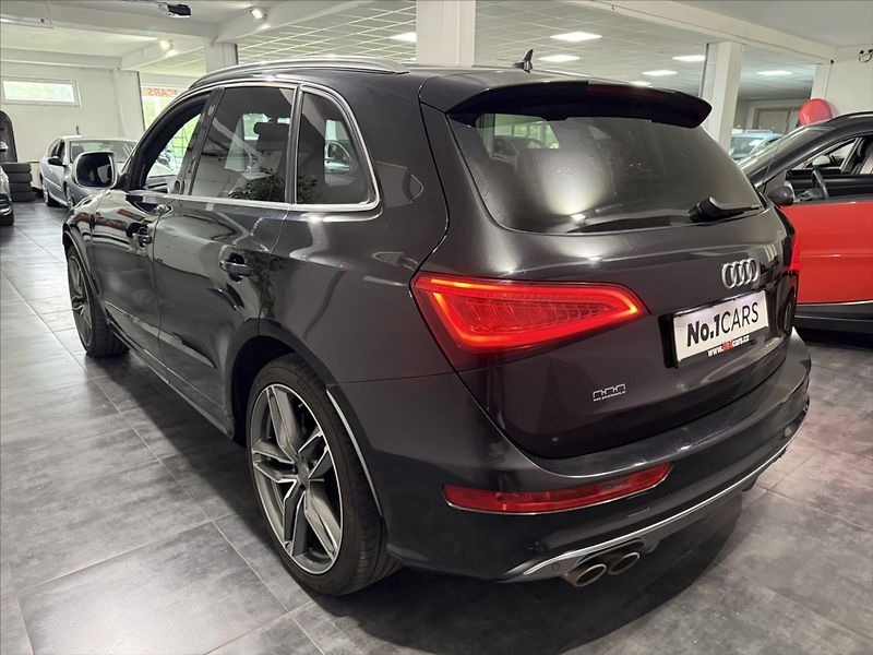 Audi SQ5 3,0   TDI 313HP QUATTRO BI-XEN - fotka 4 z 41