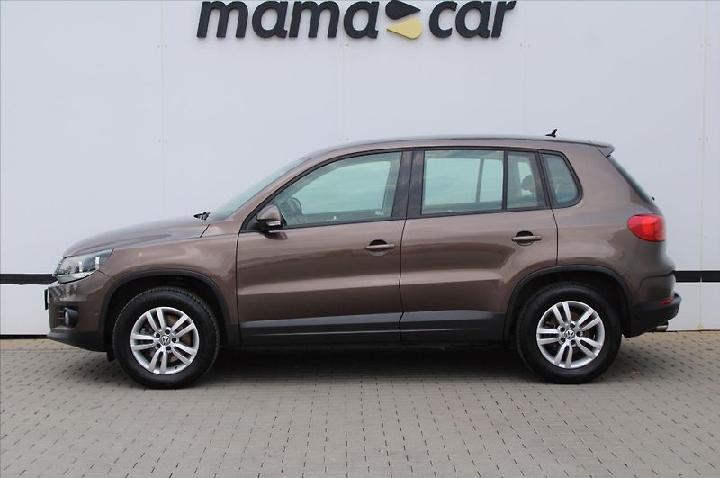 Volkswagen Tiguan 1.4 TSI SERVISNÍ KNIHA ČR - fotka 4 z 22