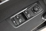 Volkswagen Touran 2,0 TDI 110 kW DSG COMFORT Zár - náhled 26