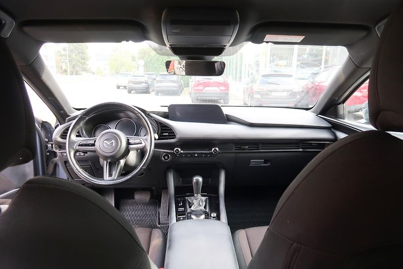 Mazda 3 HB 2,0 G150 AT, Bose,serv.,DPH - fotka 9 z 28