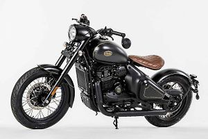 Facelift nepřináší revoluční změny, v detailech však dává motocyklu luxusnější nádech.