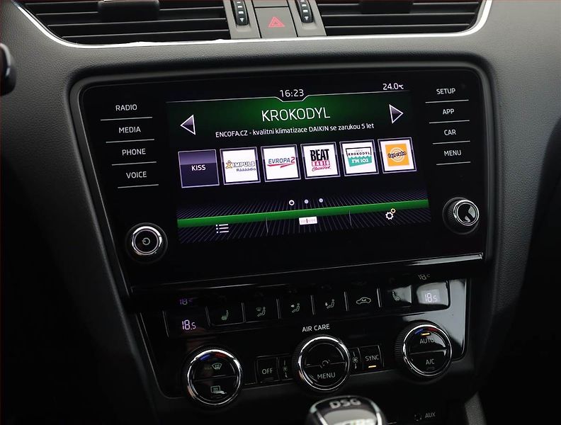 Škoda Octavia (2017) RS 2.0 TDI 4x4 DSG, 4X4 - fotka 10 z 21