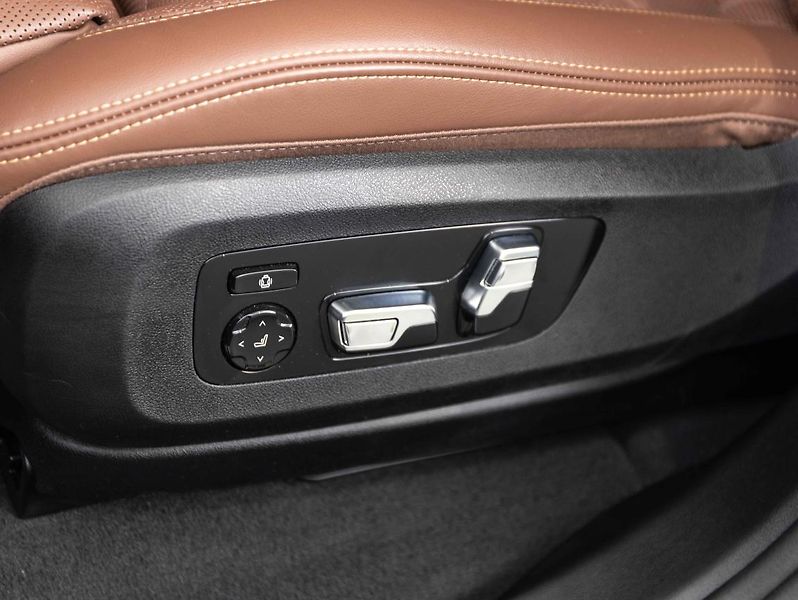 BMW X5 xDrive30d - fotka 18 z 23