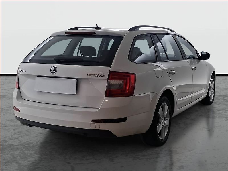 Škoda Octavia (2014) Ambition 1.6 TDI, Navi - fotka 5 z 16