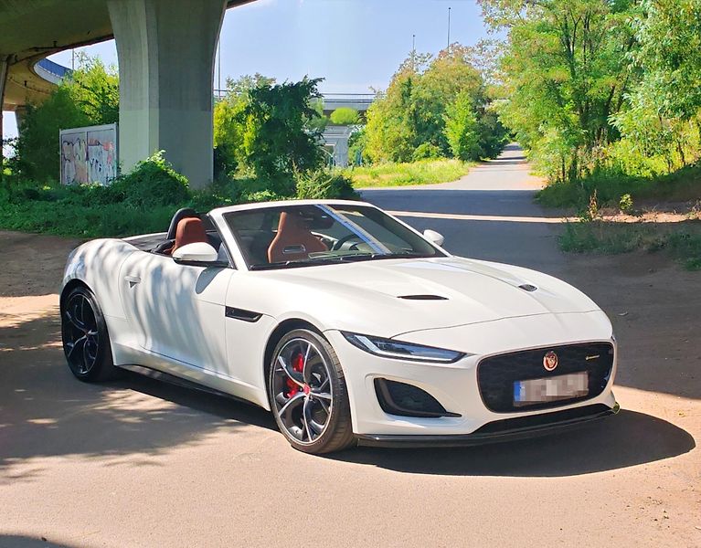 Jaguar F-Type (2020) Jaguar F-Type P450 MY21 1.maj. - fotka 7 z 23
