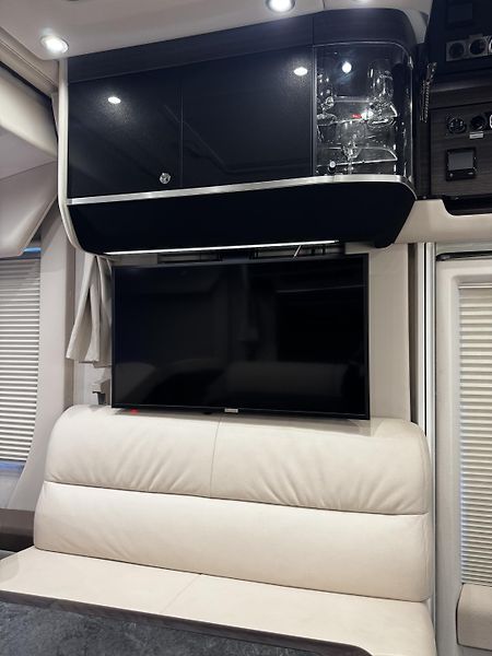Concorde (2023) Charisma 910 LI, Iveco 3,0l - fotka 31 z 38