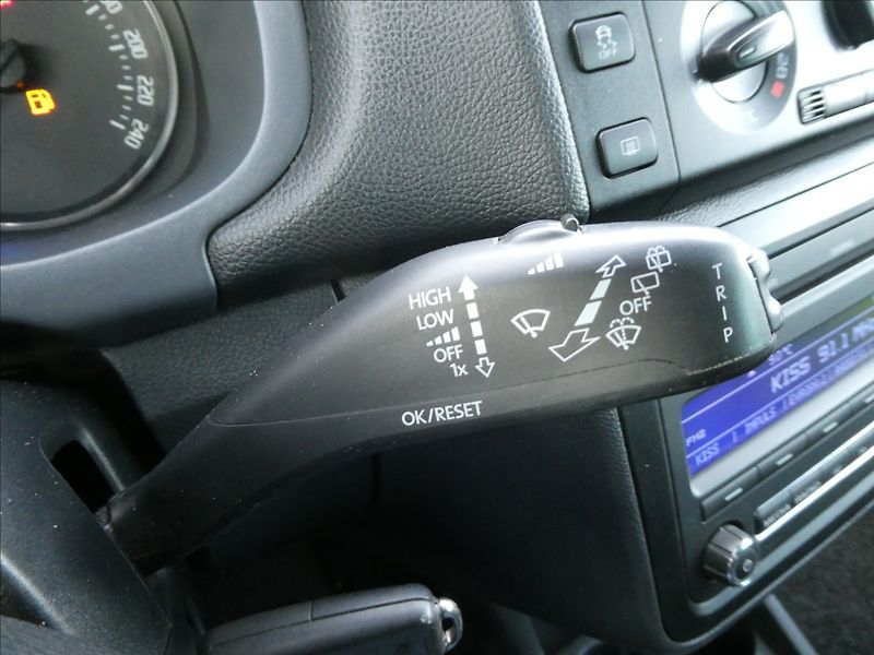 Škoda Fabia 1,2 TSi, 2 x kola, po servise - fotka 27 z 45