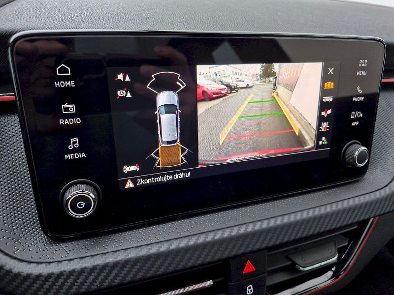 Škoda Kamiq (2024) Monte Carlo 1.0 TSI 85kW DSG - fotka 19 z 33