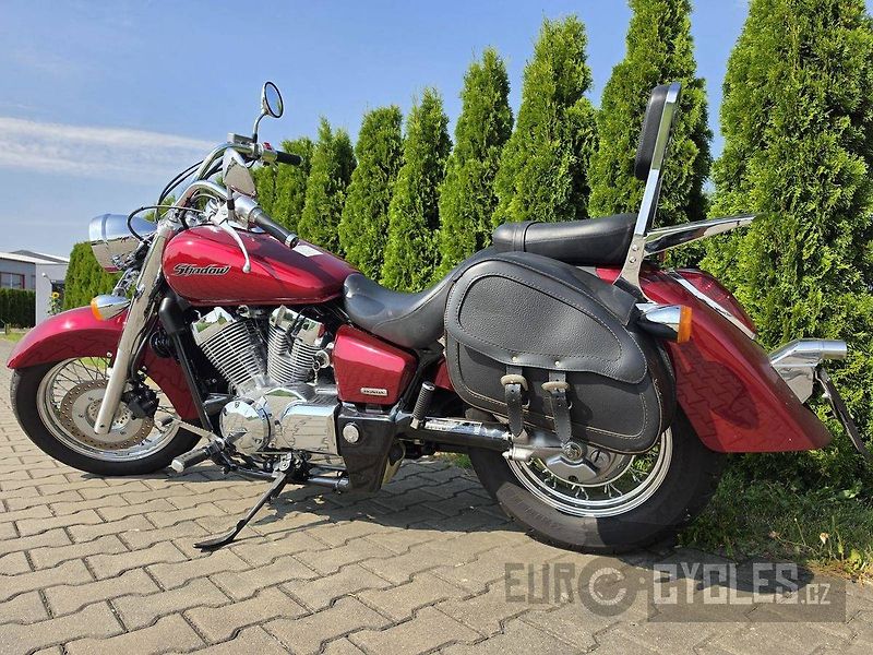 Honda VT 750 C2 Shadow (2005) - fotka 9 z 14