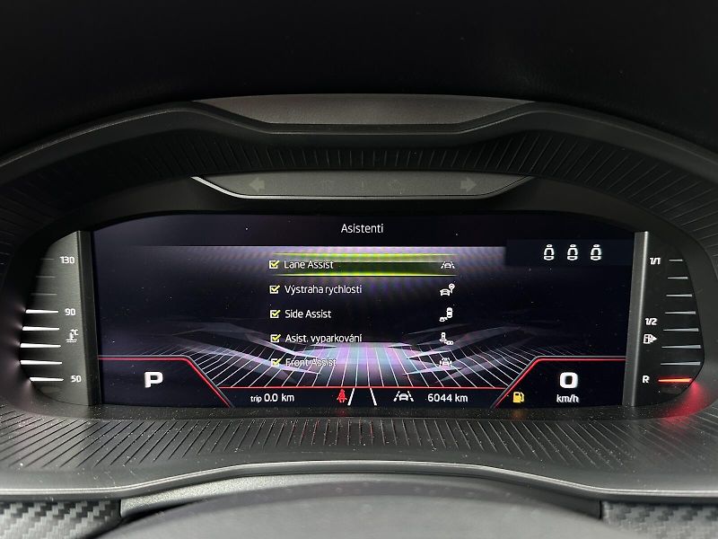 Škoda Kamiq 1.5TSi DSG Monte Carlo 150PS M - fotka 23 z 48
