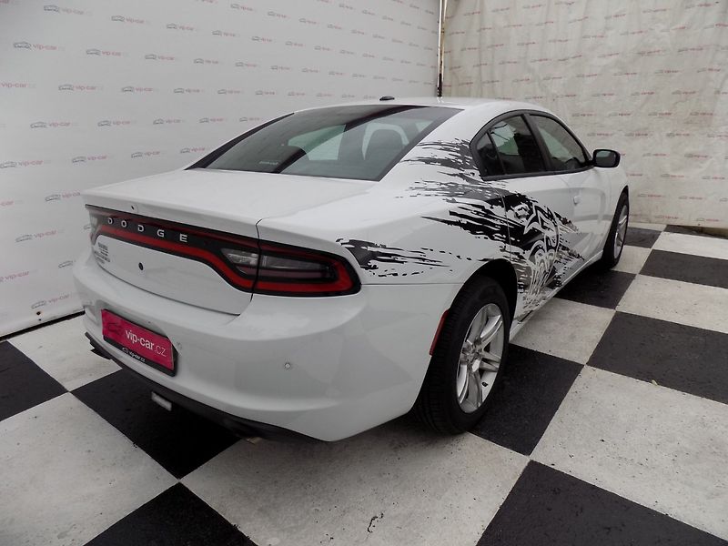 Dodge Charger (2019) 5,7 HEMI/AWD/AT/ - fotka 7 z 34