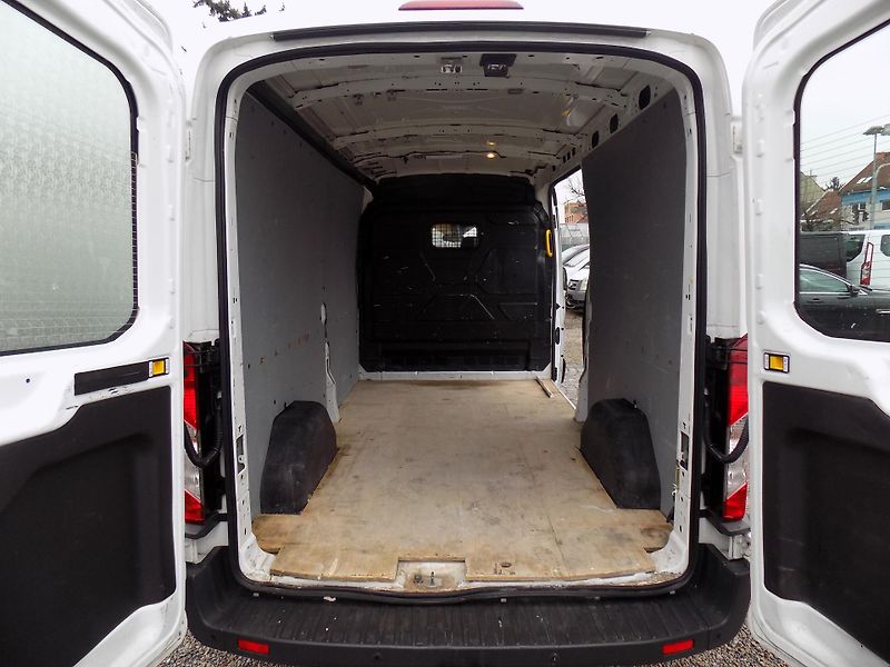 Ford Transit 2,2 TDCI 92 KW L3H2 KLIMA TZ - fotka 23 z 41