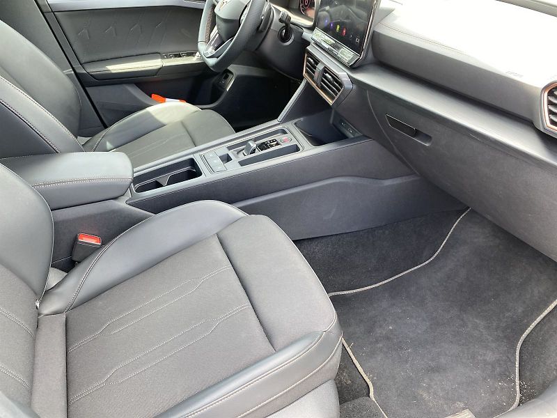 Cupra Formentor (2024) 2,0 TSI 4Drive DSG - fotka 8 z 30