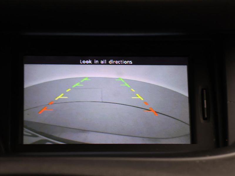 Renault Grand Scénic 1,5 dCi 81kW Pano - fotka 18 z 30