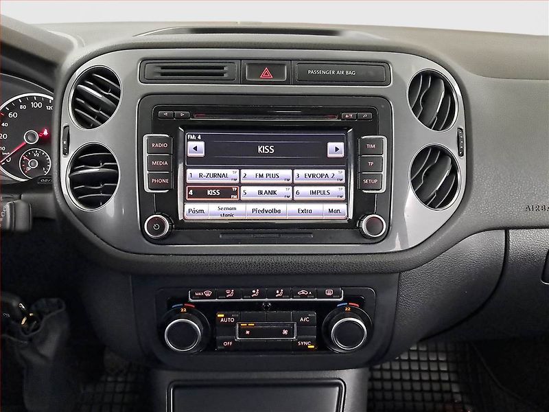 Volkswagen Tiguan (2014) 1.4 TSI, Serv.kniha, Tempomat - fotka 12 z 15