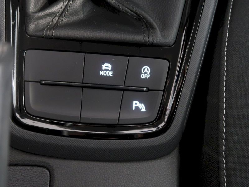 Škoda Kamiq (2026) SELECTION 1.0TSI 85KW - fotka 32 z 40