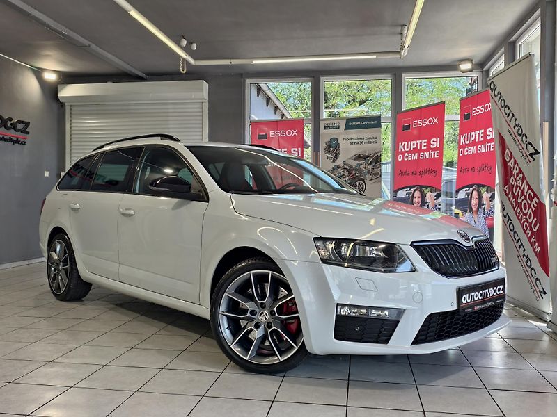 Škoda Octavia RS 2.0 TSI 162kW DSG CHALLENGE - fotka 23 z 24