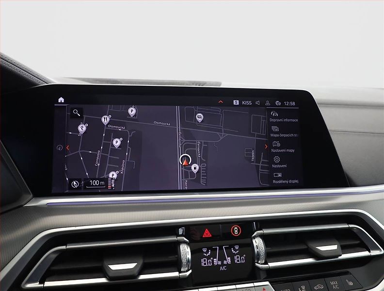BMW X5 (2021) xDrive30d - fotka 12 z 21
