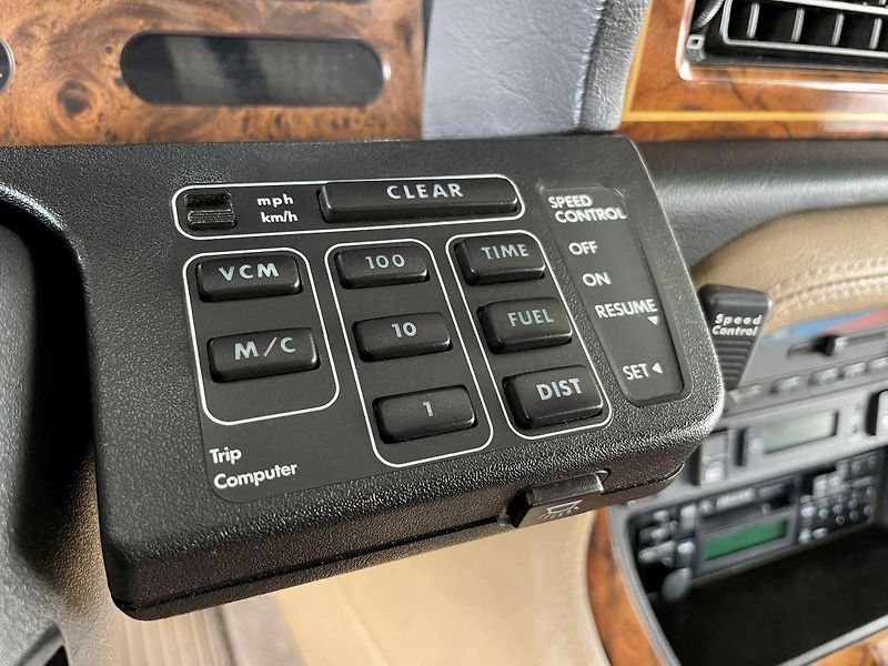 Jaguar XJ 3.6 Sovereign*1.majitel - fotka 25 z 30