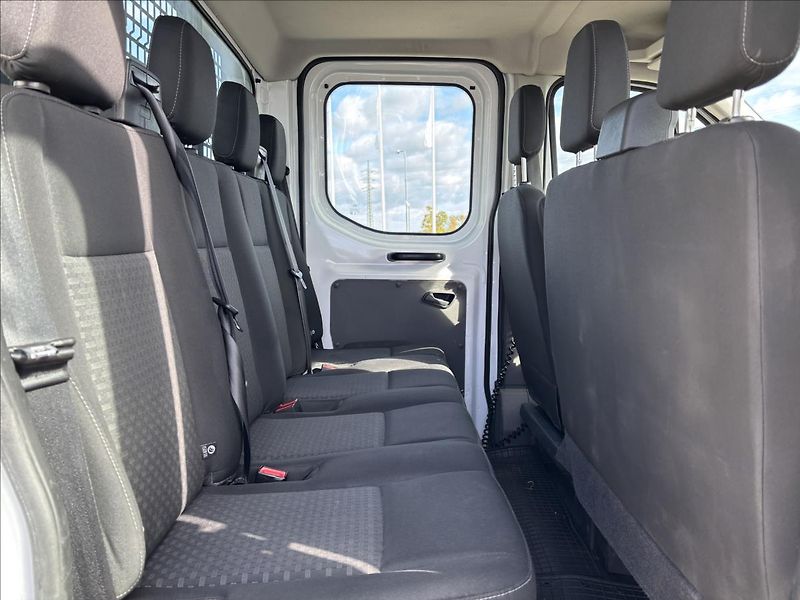 Ford Transit 2,0 EcoBlue 125kW Trend L4 - fotka 19 z 45