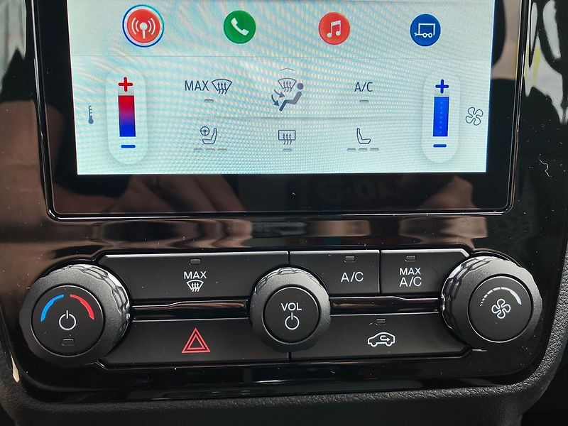 Ford Ranger (2025) XLT, Dvojkabina, 2.0 EcoBlue 1 - fotka 17 z 34