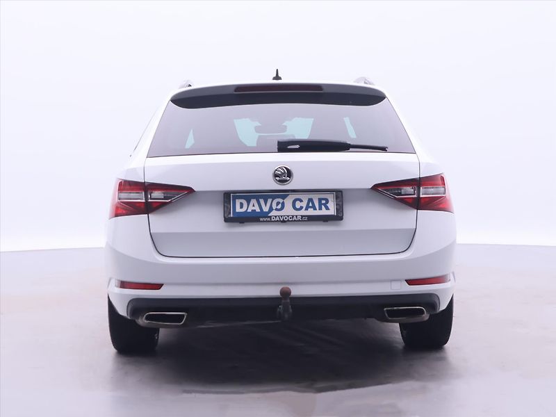 Škoda Superb 2,0 TSI 206kW 4x4 DSG Sportlin - fotka 6 z 26