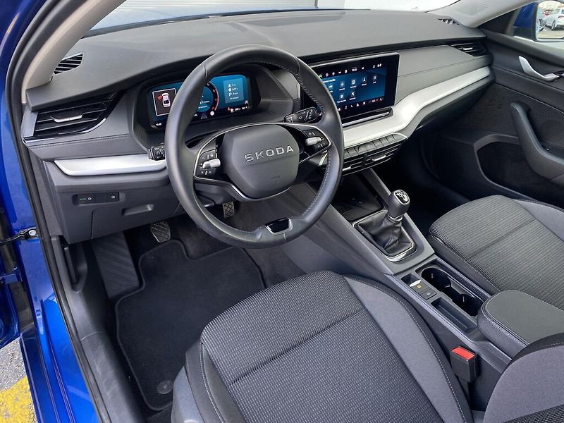 Škoda Octavia 1,5 TSI 85 kW Selection - fotka 7 z 28