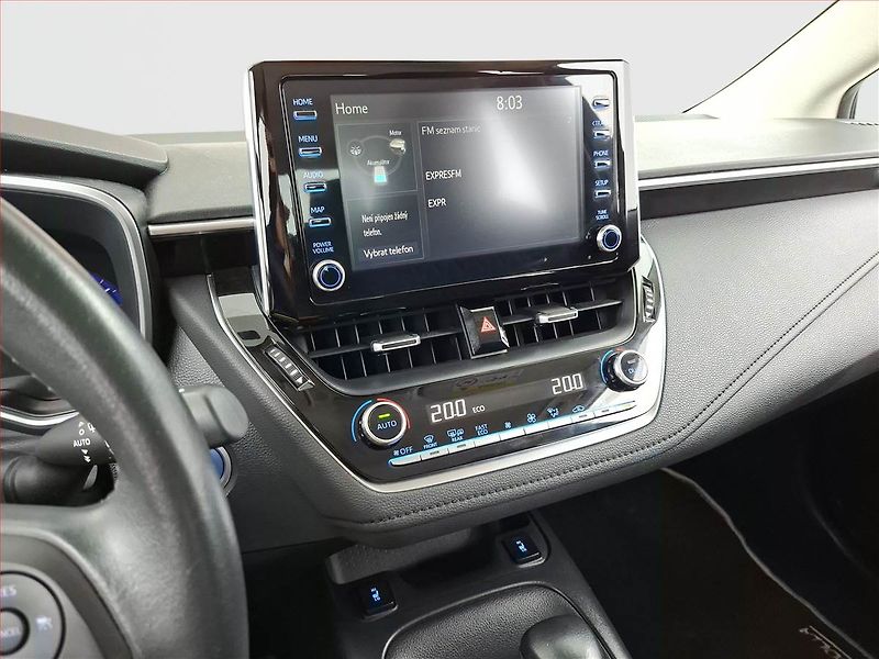 Toyota Corolla (2021) Comfort 1.8 Hybrid - fotka 12 z 16