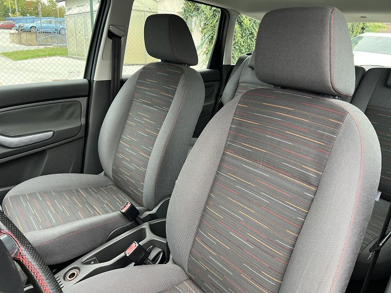 Ford C-MAX 1.6i 16v KLIMATIZACE ALU KOLA - fotka 10 z 40