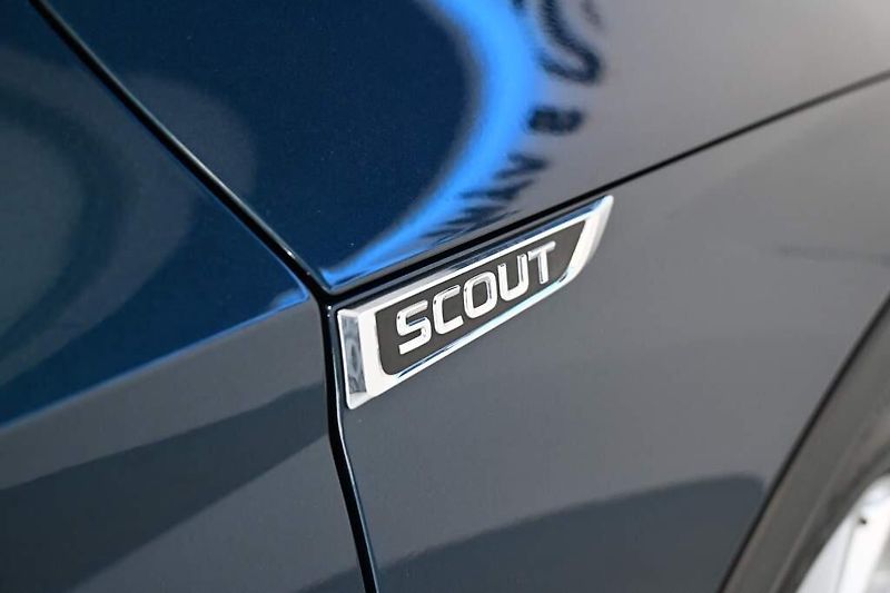 Škoda Octavia (2023) 2.0 SCOUT 4x4 DSG Matrix LED T - fotka 28 z 36