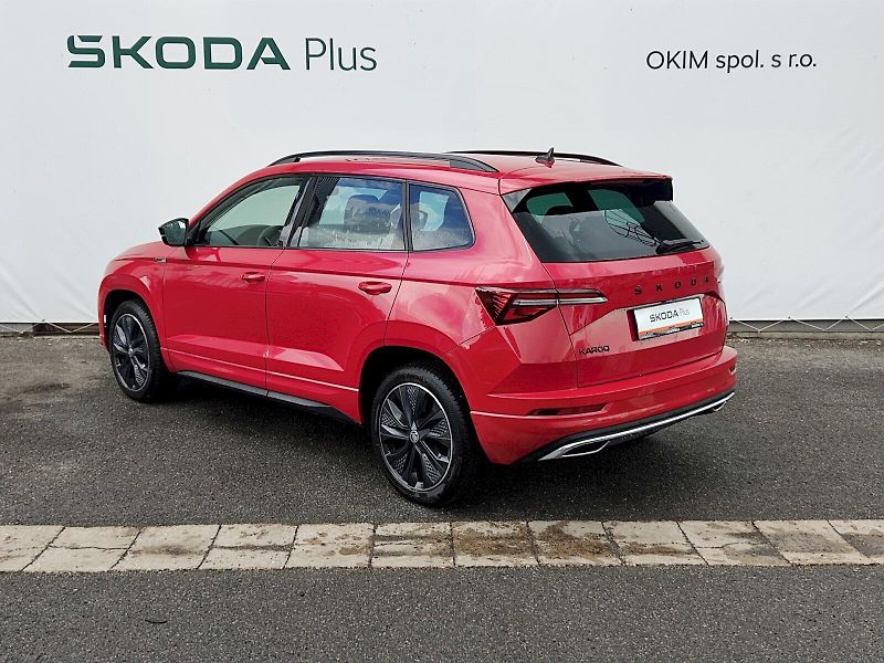 Škoda Karoq (2023) SportLine Plus 1,5 Tsi 110 Kw - fotka 32 z 35