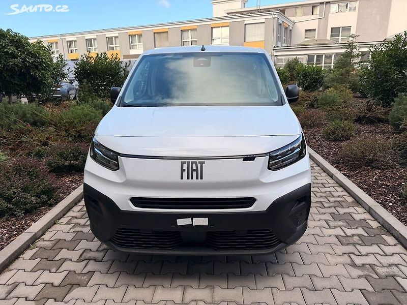 Fiat Dobló (2026) 1.2 Turbo 110k 6MT van L1 - fotka 2 z 11