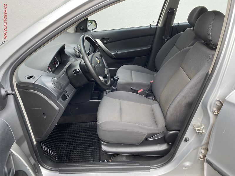 Chevrolet Aveo (2008) 1.2 i, ČR, STK4/28 - fotka 9 z 15