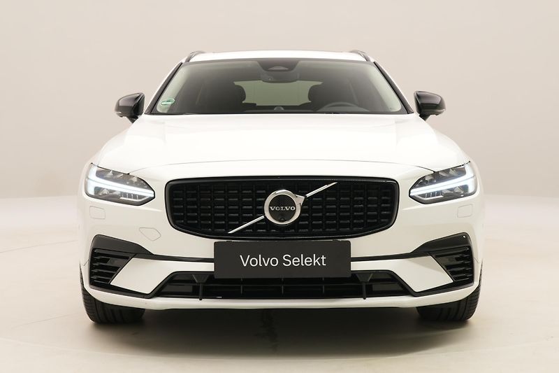 Volvo V90 T8 AWD RECHARGE DARK ULTRA CZ - fotka 16 z 69