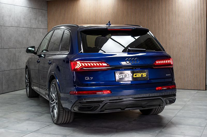 Audi Q7 50 TDI S-LINE*TAŽNÉ*AIR*7.MÍST - fotka 4 z 51
