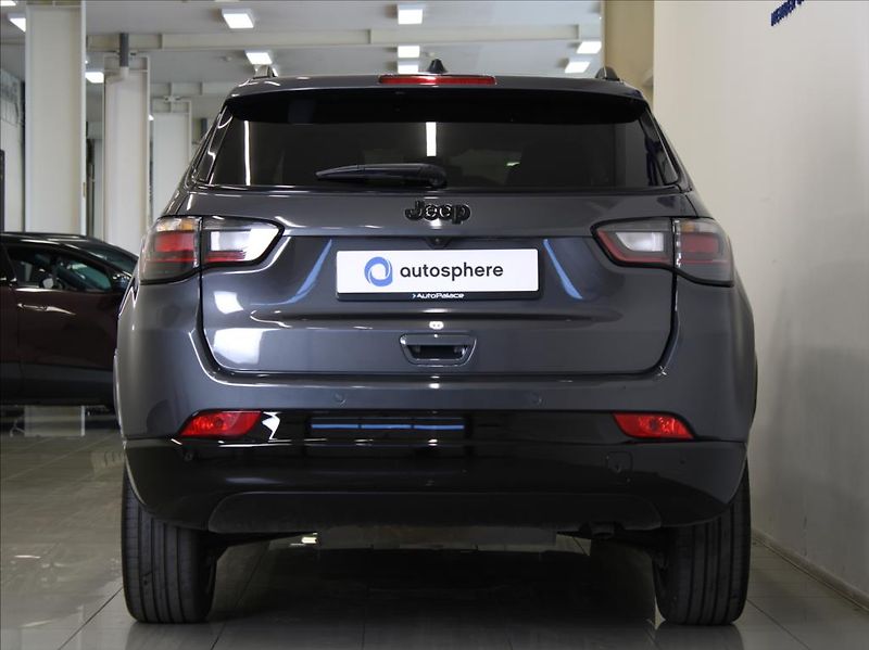 Jeep Compass 1,5 Turbo Hybrid Summit 30tkm. - fotka 4 z 23