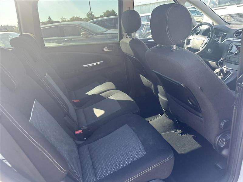 Ford Galaxy 2,0 103kW 7MÍST,TAŽNÉ,NOVÁ STK - fotka 28 z 33