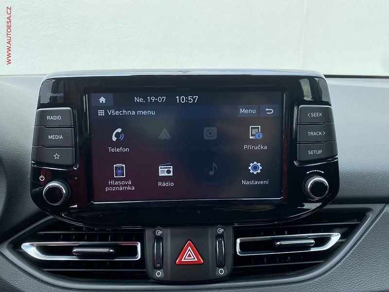 Hyundai i30 (2021) 1.5 T-GDi, ČR, Smart, LED - fotka 18 z 19